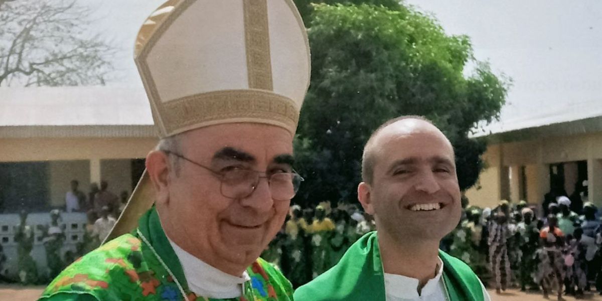 Il vescovo di Senigallia Franco Manenti e padre Matteo Pettinari