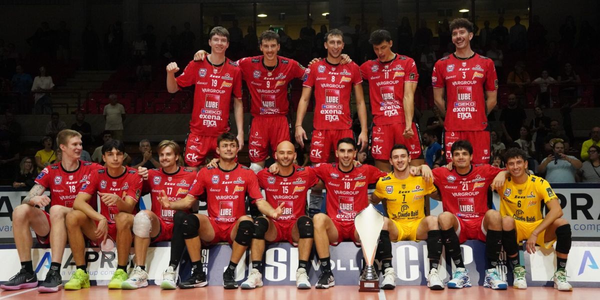 Lube Volley Civitanova - premiazione Jesi Volley Cup. Foto: Ufficio stampa Lube Volley Civitanova