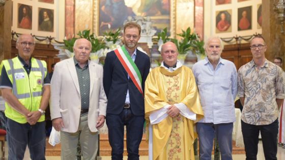 Barbara, la comunità ha salutato il suo parroco don Paolo Montesi