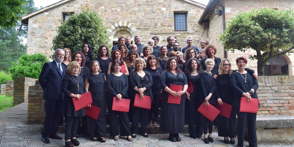 L'associazione corale Luigi Tonini Bossi (foto 2018)